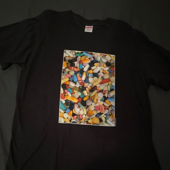 Supreme Pills Tee Black authentic - Picture 1 of 3